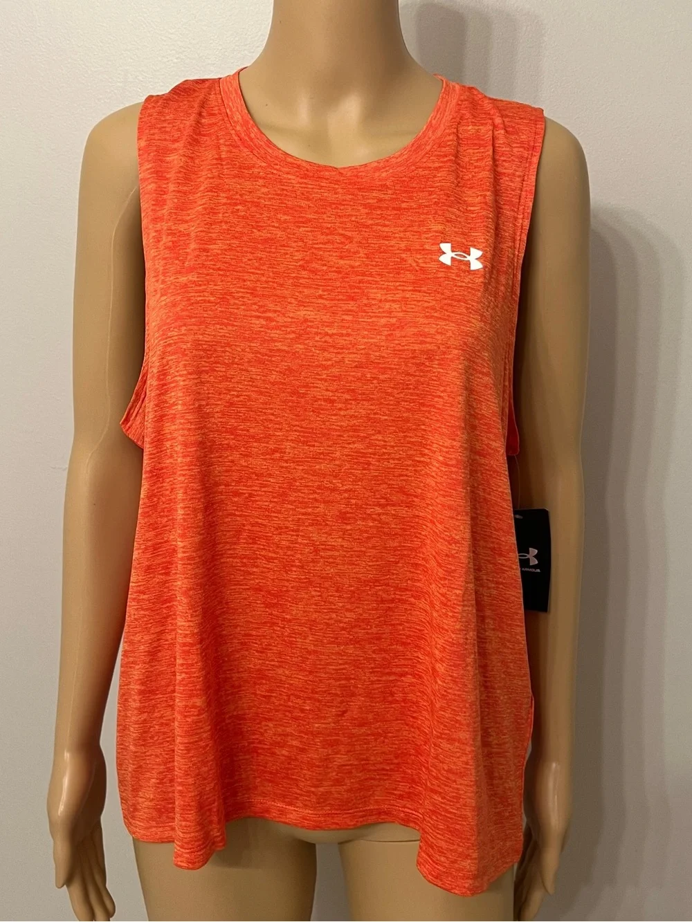 Under Armour  Women’s Orange Loose Tech Twist Sleeveless Tank Top XL